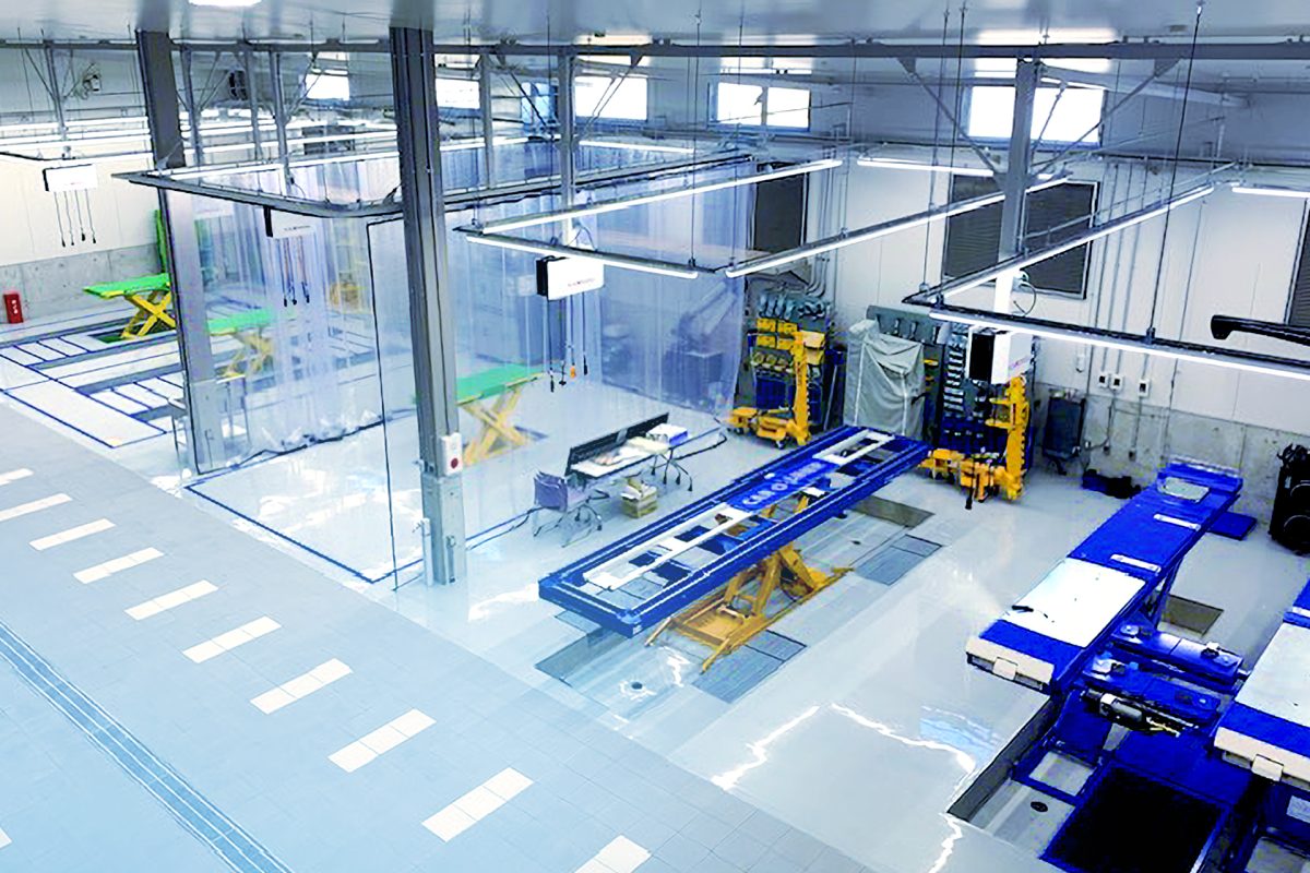 県内屈指の設備と技術<BR>HINOMARU BODY SHOP